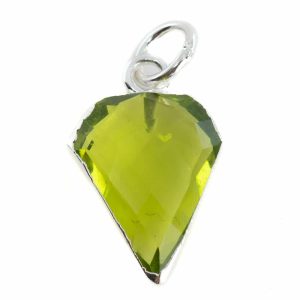 Edelstein-Anhänger Peridot Diamantform - versilbert - 15 x 12 mm